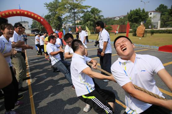 N:\相片\单反相机\工作相片\廠運動會\20141025厂运动会\5R1A1825.JPG